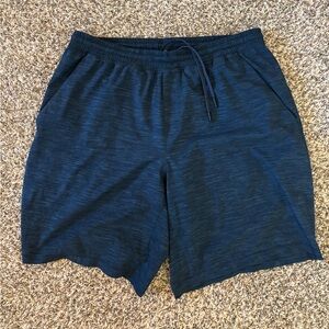 Men’s Lululemon Lined Athletic Shorts